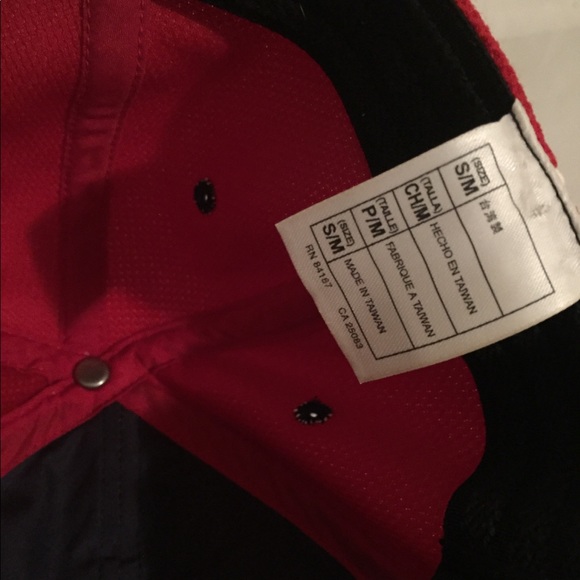 Baseball cap - Picture 2 of 2